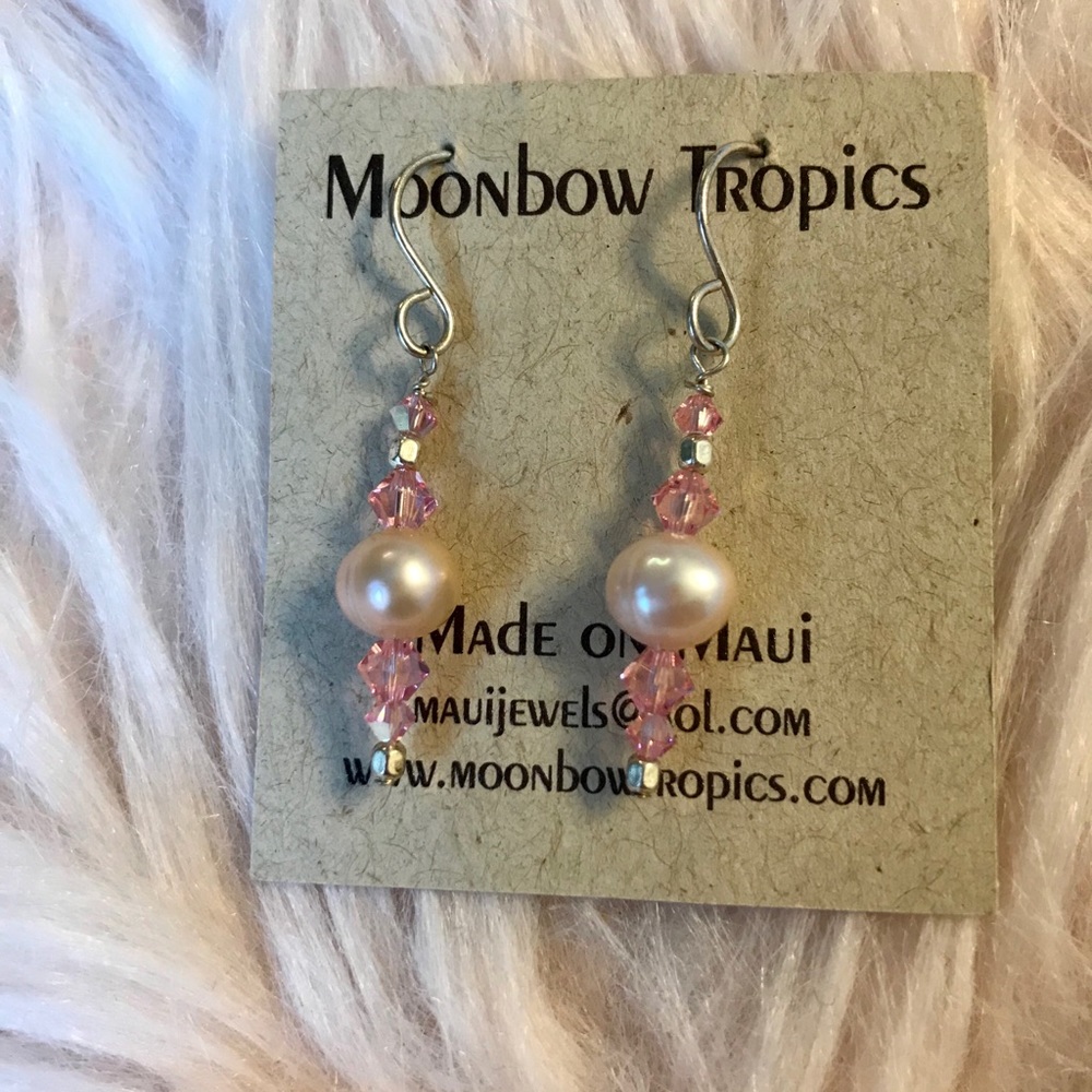 🐚 Pink Mother of Pearl Earrings from Maui
